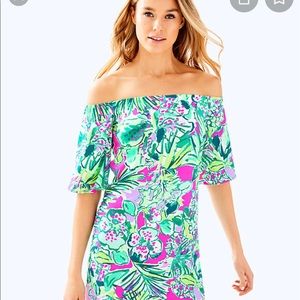 NWT.  Lilly Pulitzer off the shoulder dress perfect for summer or vacation !